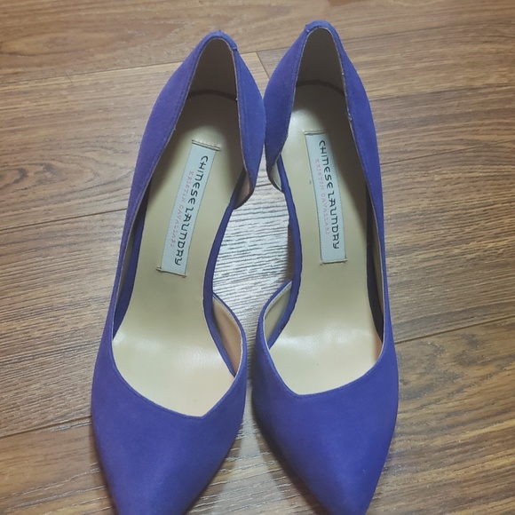 Shoes - Picture 4 of 4